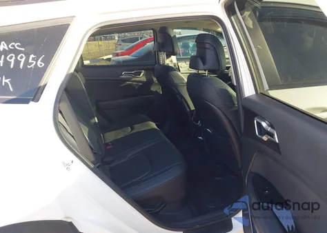 2023 Kia Sportage Hybrid Ex z USA, uszkodzony, nr VIN KNDPVCAGXP7027320